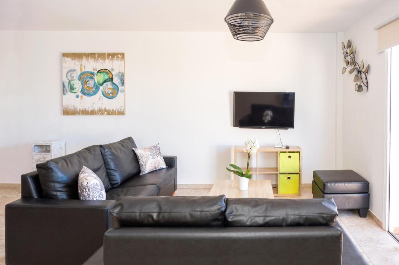 Sofia Apartment 700M Away From The Beach Паралимни Екстериор снимка